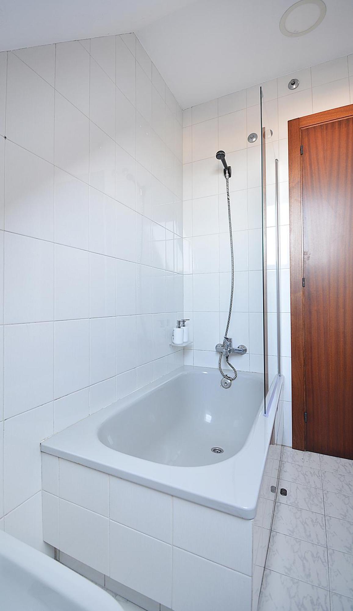 Apartamento Con Terraza Frente Al Mar En Эль-Грове Экстерьер фото